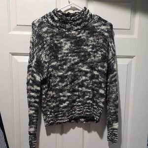 Women's Cropped Black and White Sweater